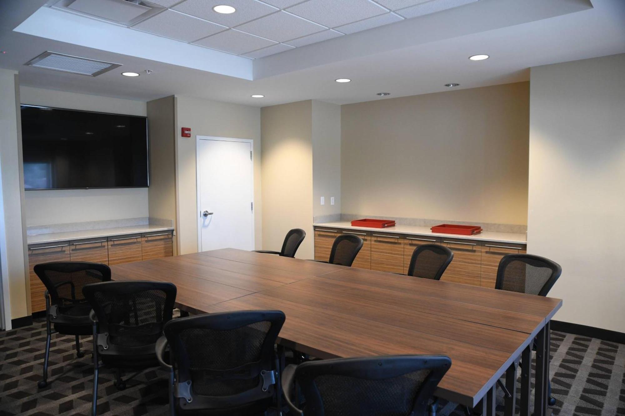 Towneplace Suites Kansas City At Briarcliff Εξωτερικό φωτογραφία