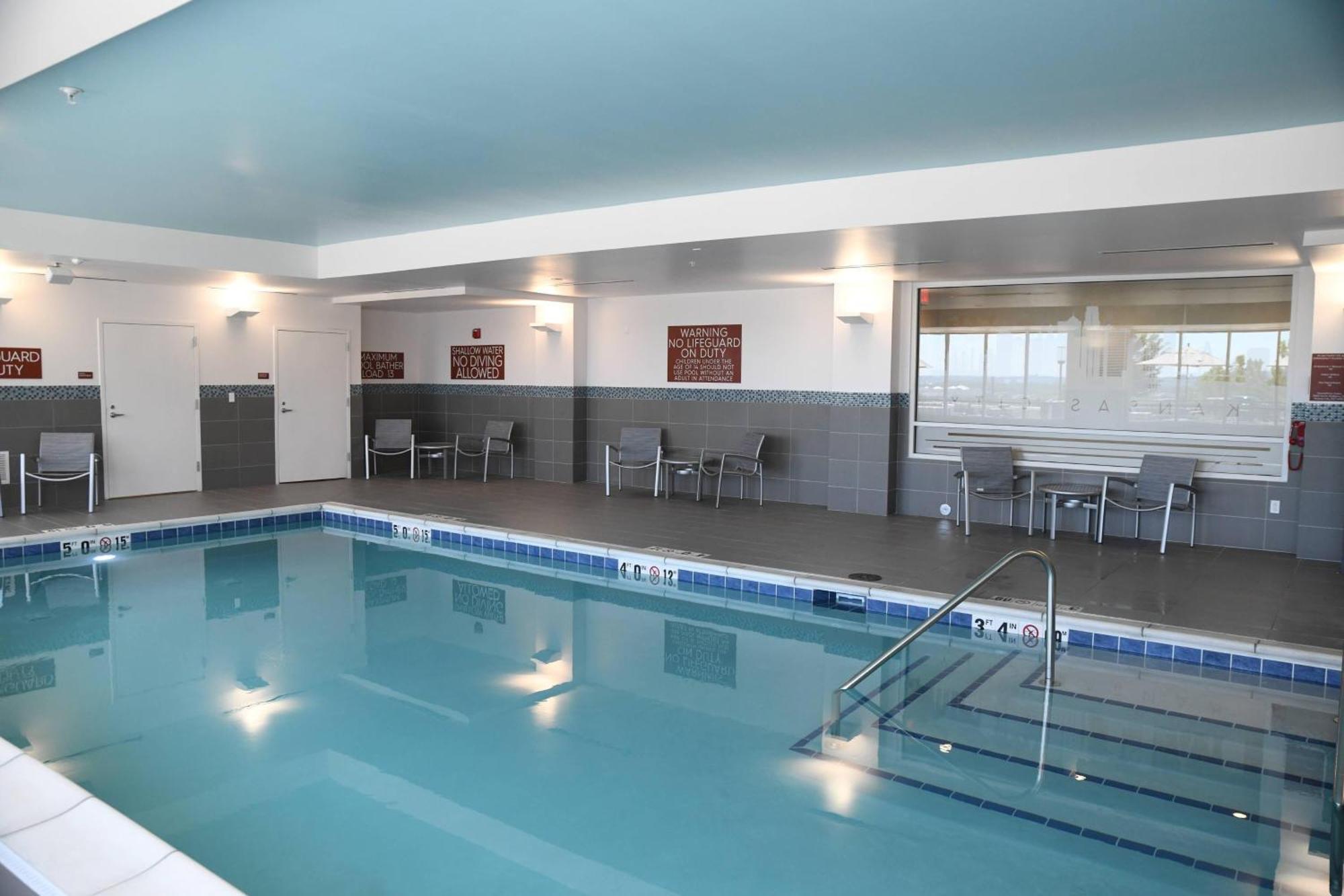 Towneplace Suites Kansas City At Briarcliff Εξωτερικό φωτογραφία