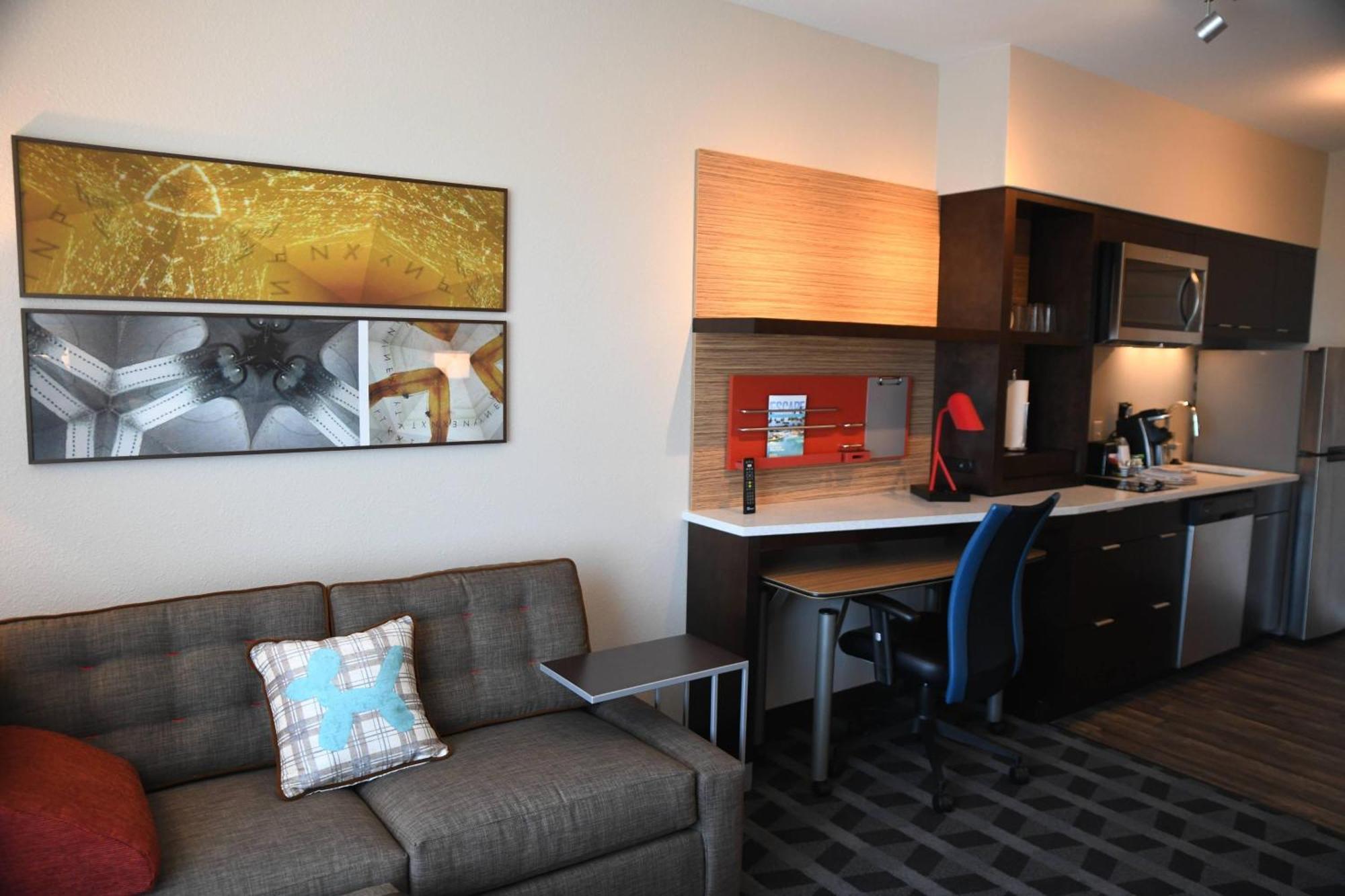 Towneplace Suites Kansas City At Briarcliff Εξωτερικό φωτογραφία