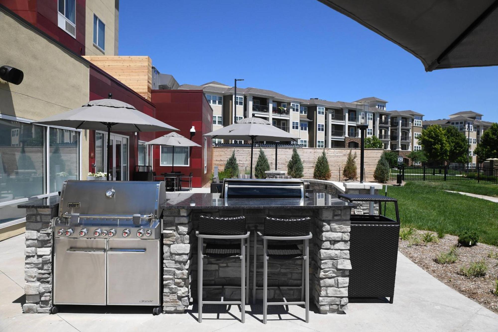 Towneplace Suites Kansas City At Briarcliff Εξωτερικό φωτογραφία