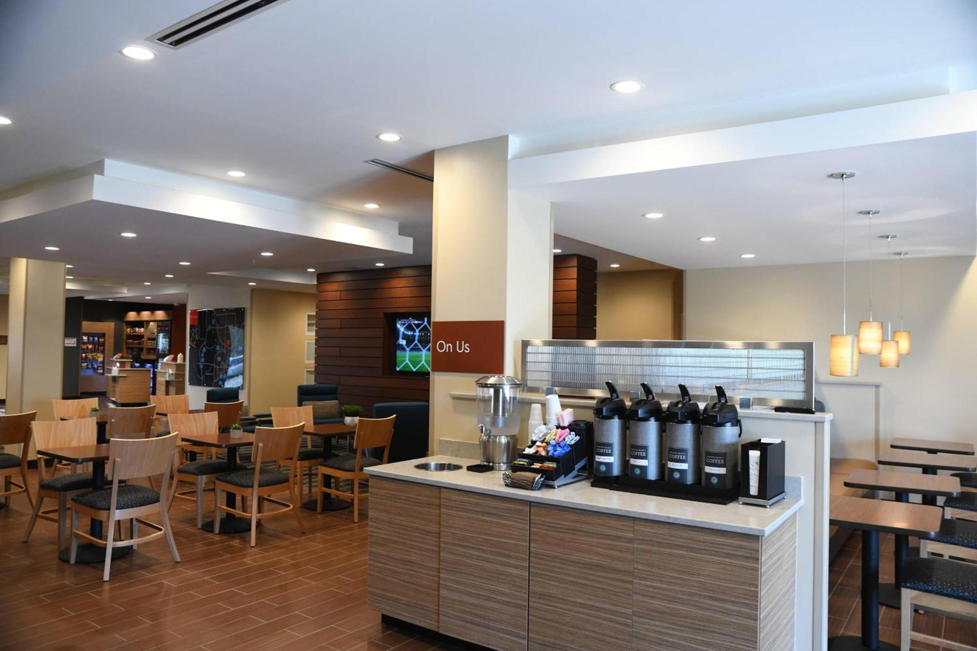 Towneplace Suites Kansas City At Briarcliff Εξωτερικό φωτογραφία